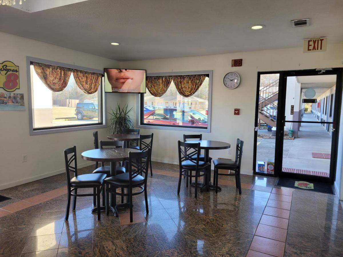 Super 8 By Wyndham Arkadelphia Caddo Valley Area Esterno foto