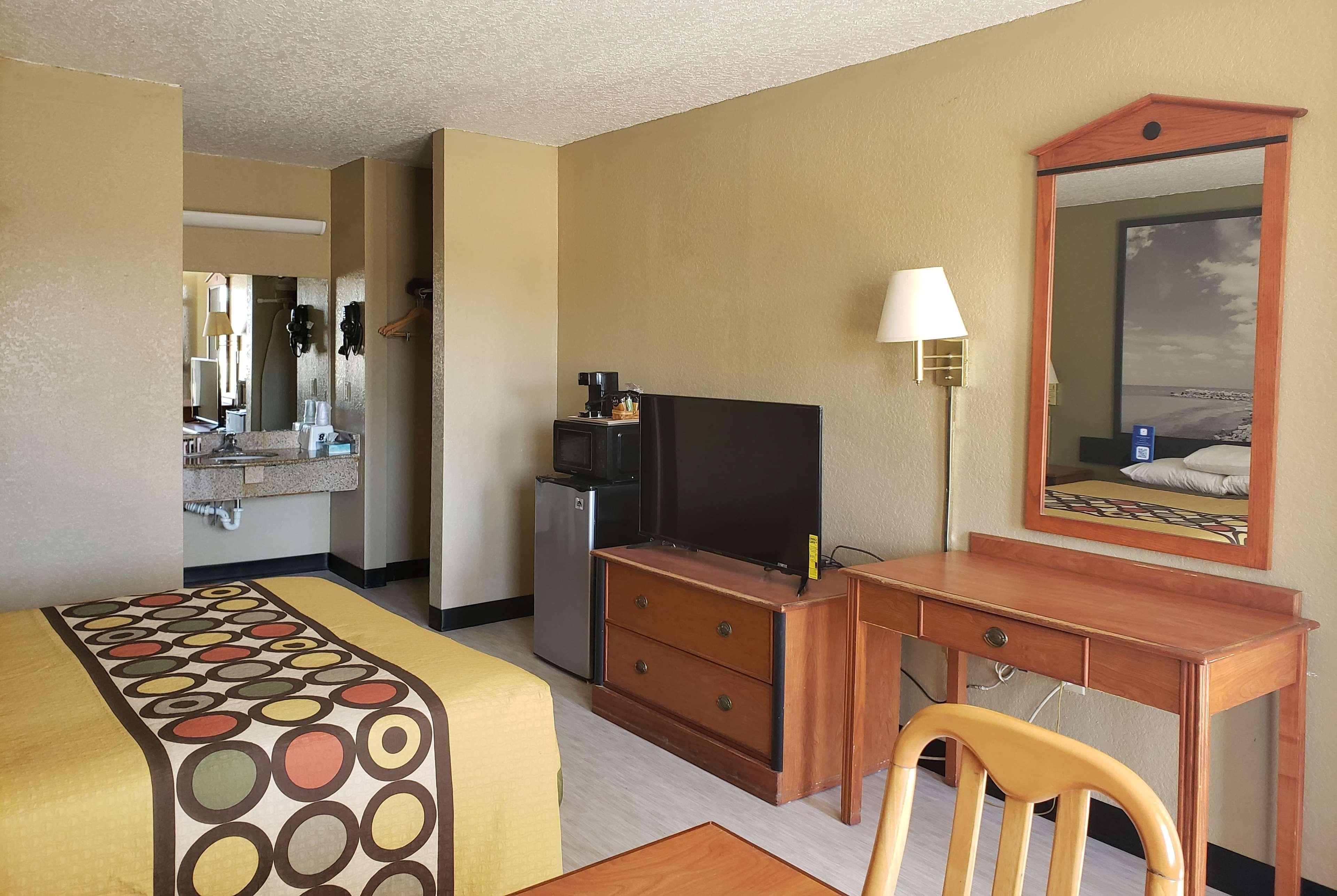 Super 8 By Wyndham Arkadelphia Caddo Valley Area Esterno foto
