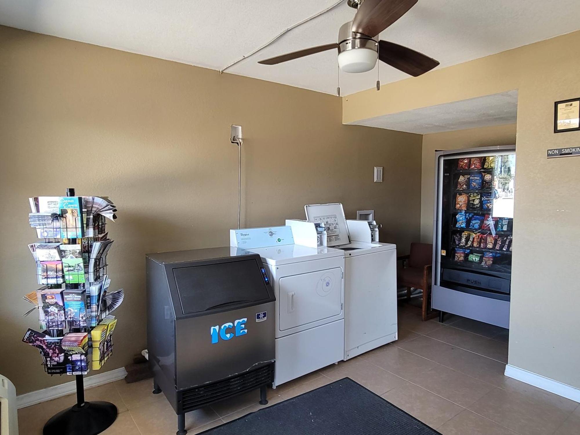 Super 8 By Wyndham Arkadelphia Caddo Valley Area Esterno foto