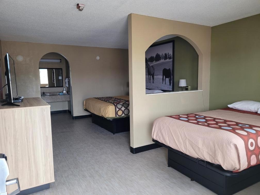Super 8 By Wyndham Arkadelphia Caddo Valley Area Esterno foto