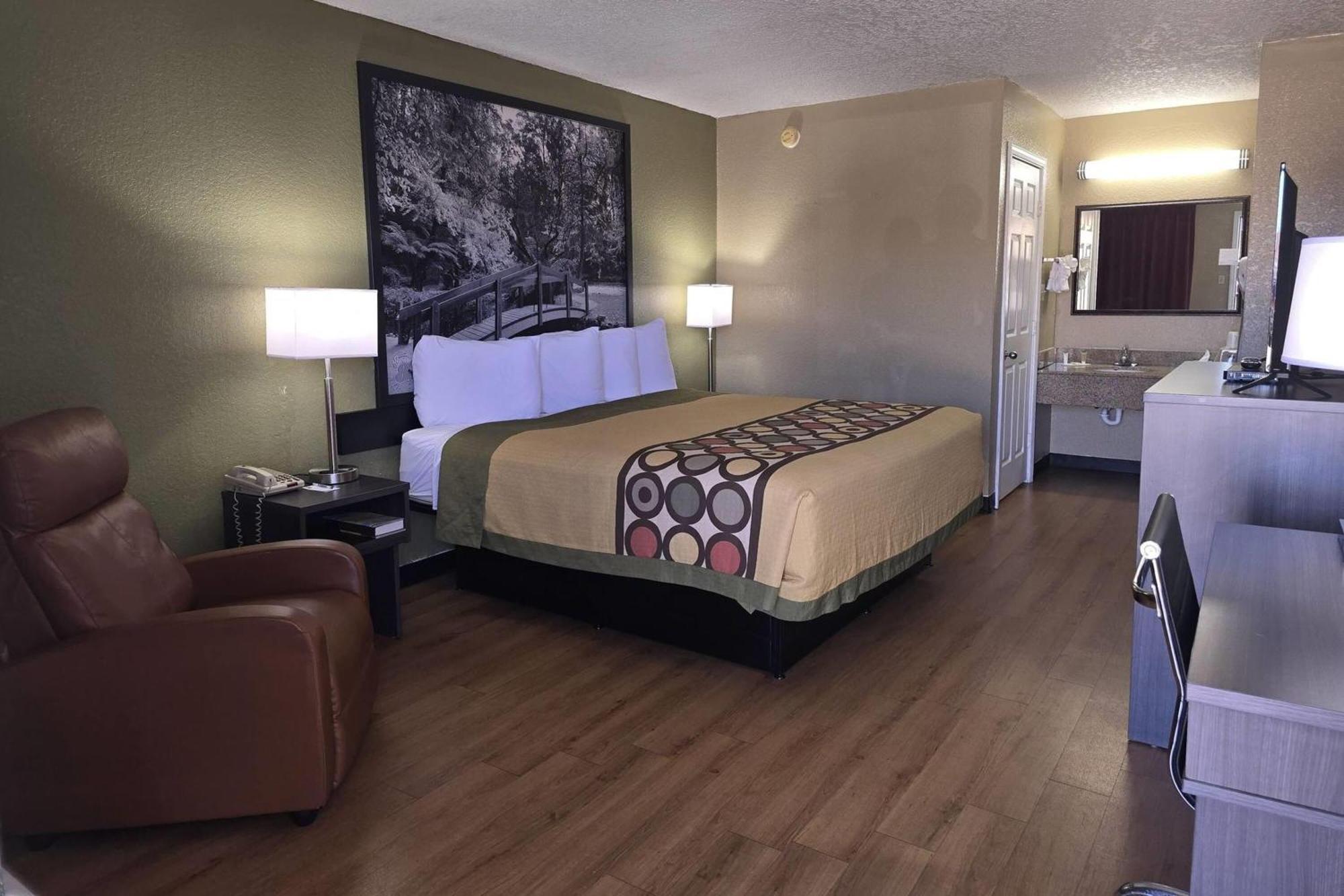 Super 8 By Wyndham Arkadelphia Caddo Valley Area Esterno foto
