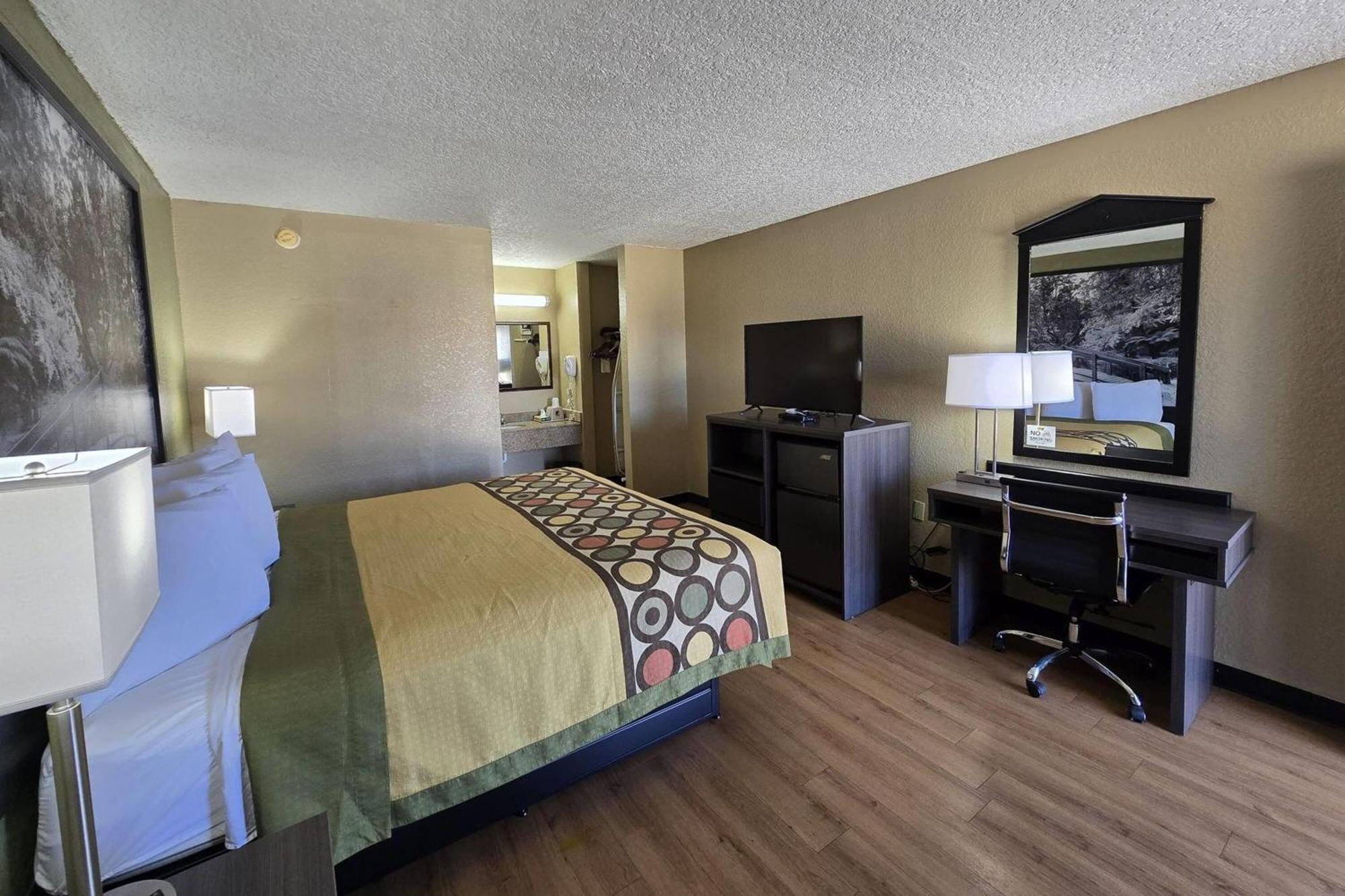 Super 8 By Wyndham Arkadelphia Caddo Valley Area Esterno foto