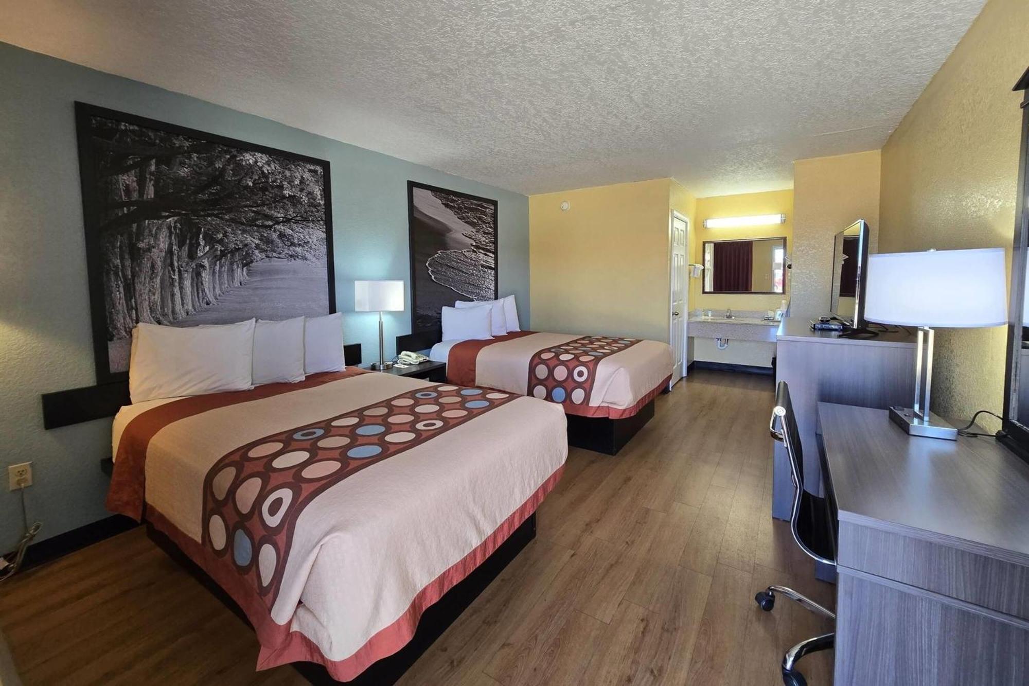 Super 8 By Wyndham Arkadelphia Caddo Valley Area Esterno foto